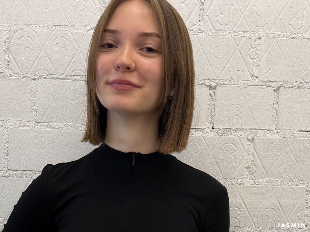 HillaryJabiro LiveJasmin model profile