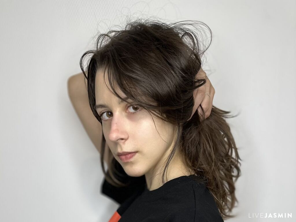 Live cam model IdaliaMozley