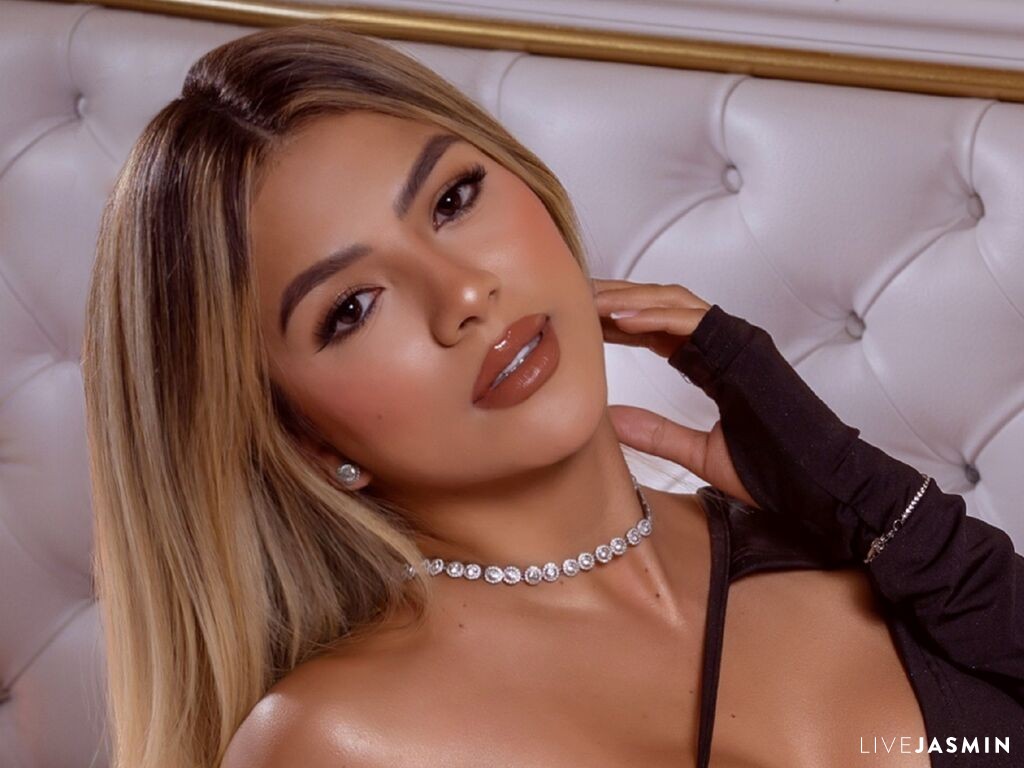 Live cam model IsabellaLee