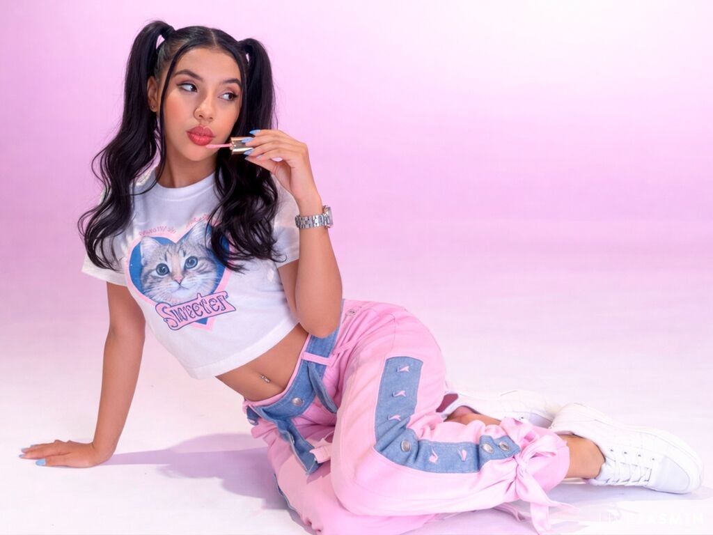 Live cam model IsabellaRoyale