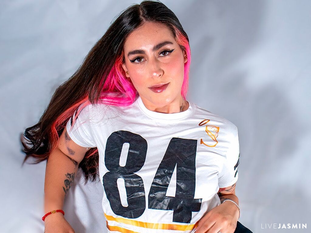 JazzeRusot LiveJasmin model profile