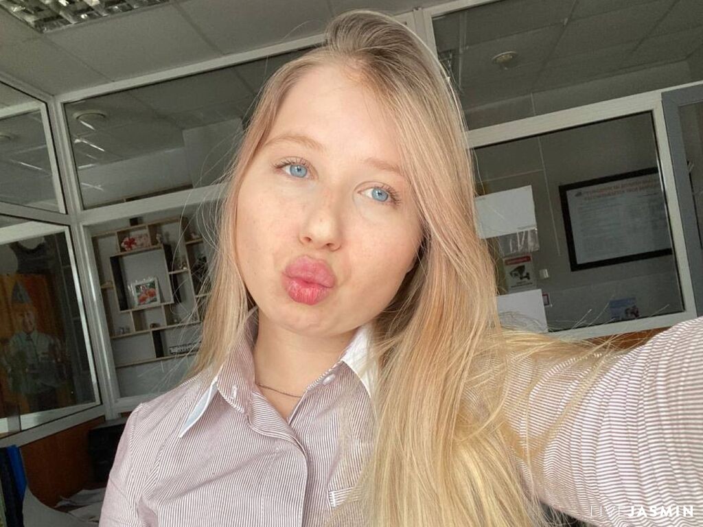 JeanaHymas LiveJasmin model profile