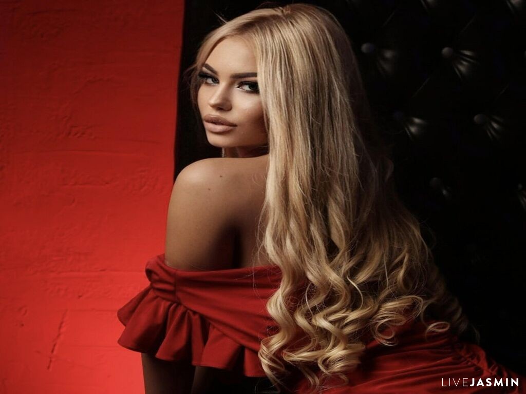Live cam model JessieBreen