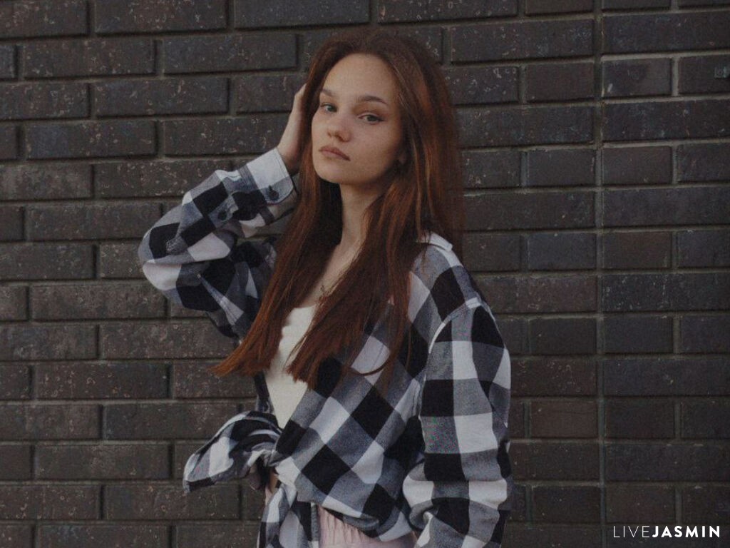 KaiKiening live cam girl profile