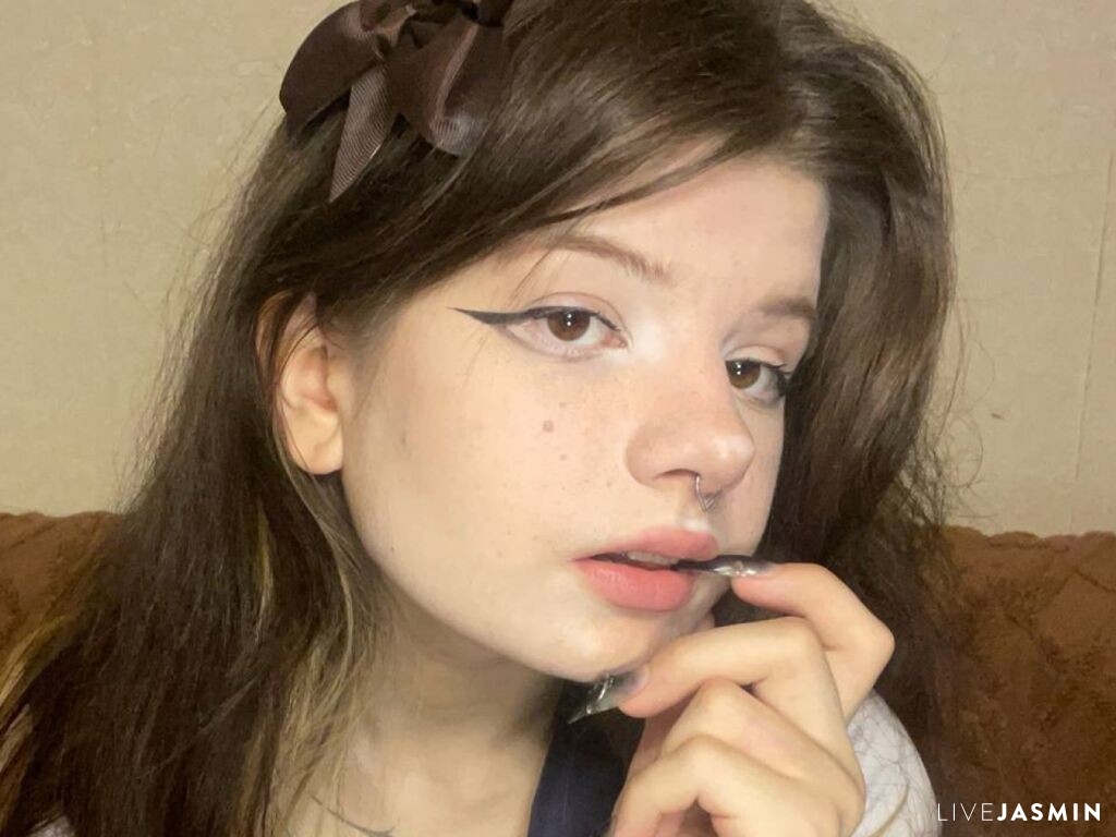 Browse KarolynBerendzen live chat profile