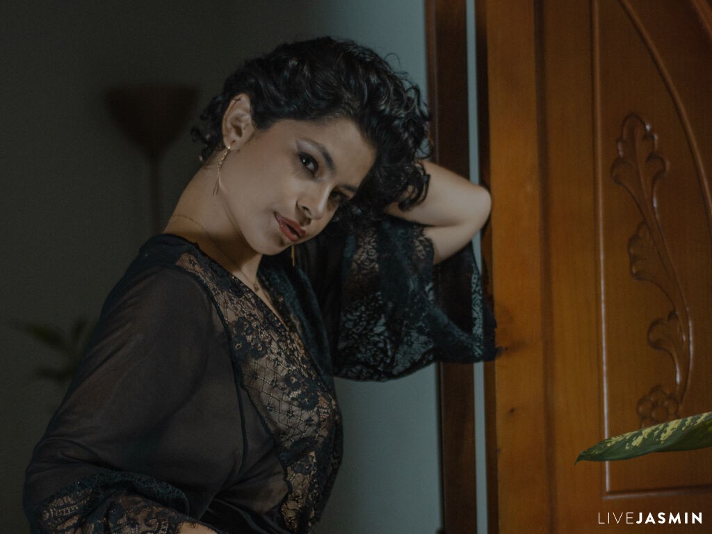 Browse KasiaHill live chat profile