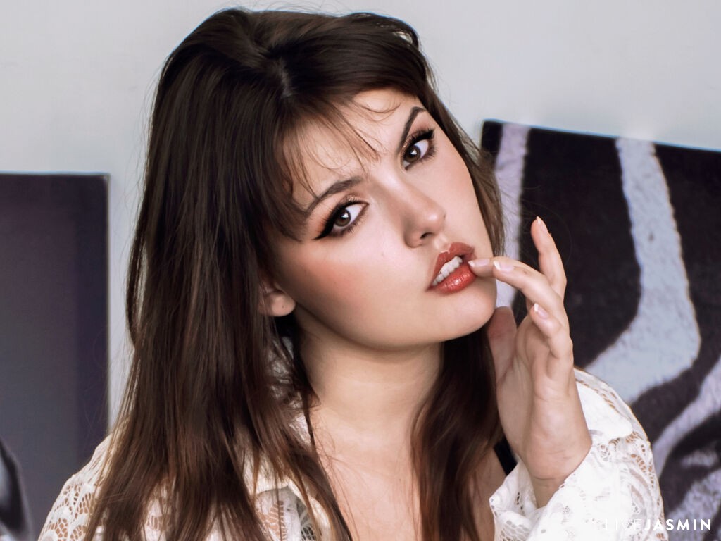 Profile photo for KatCrowley