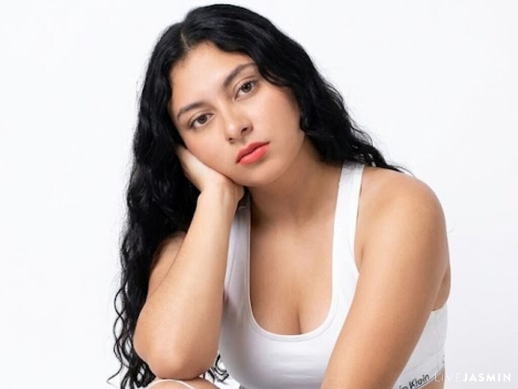 View KathyThomas cam profile and live status