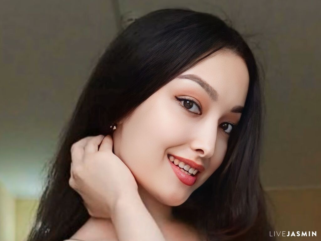Browse KayleenKlarenski live chat profile