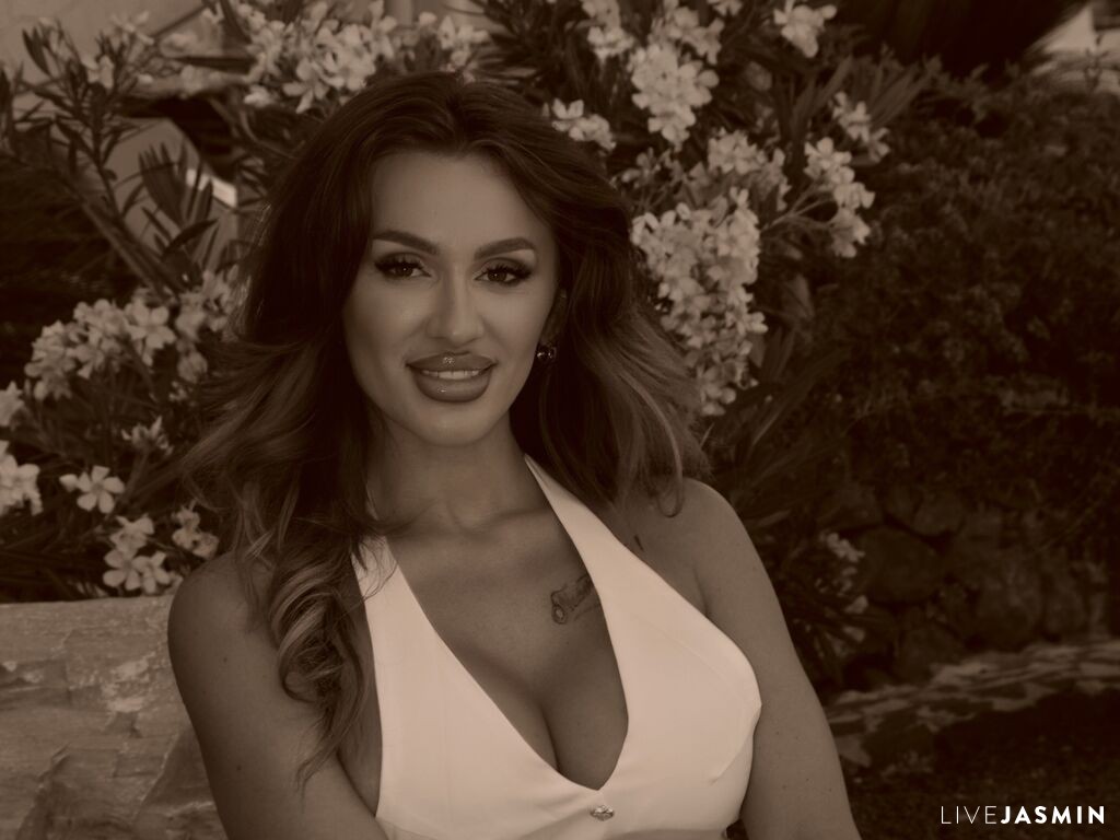 Live cam model KaylinWhite