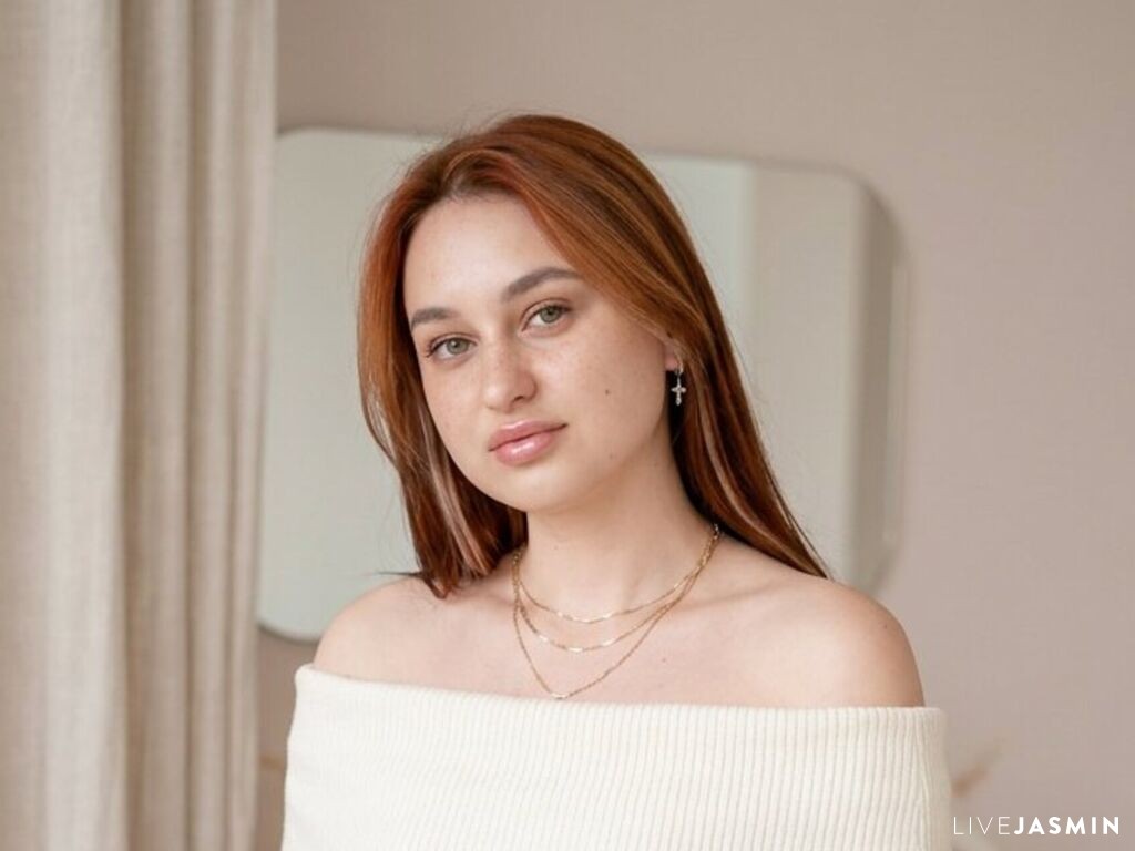 Live cam model KeeshaKosek