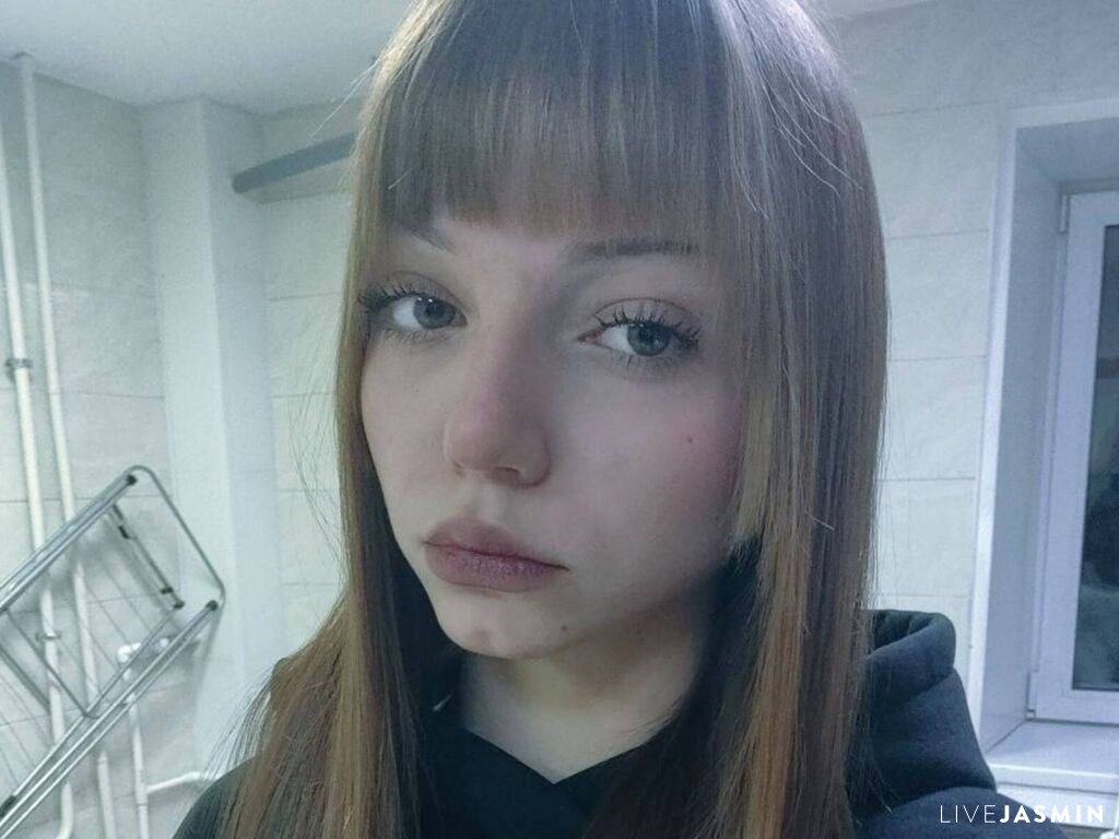 KeeshaSalway live cam girl profile