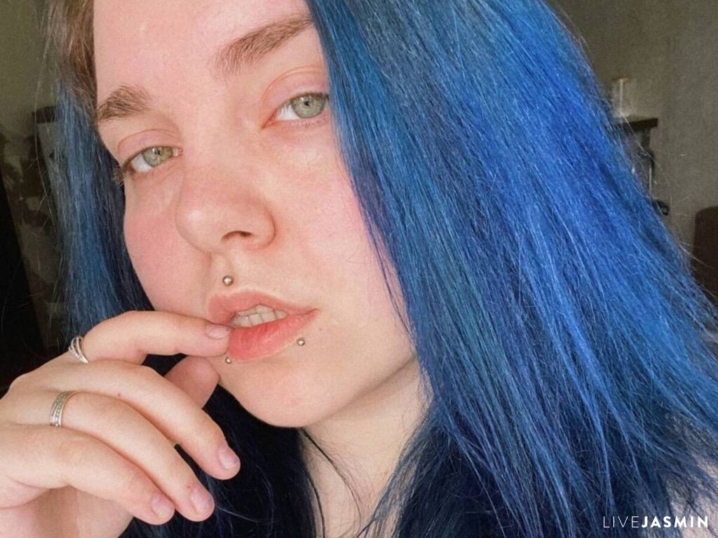 Profile photo for KellyLopez