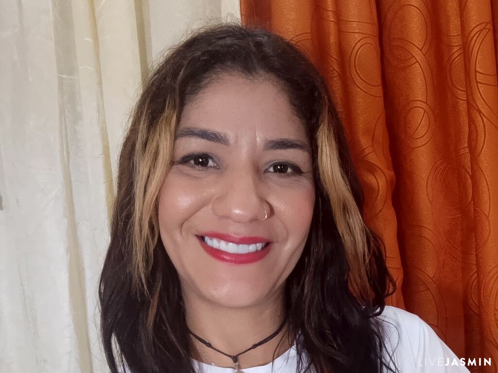 Browse KendraAmar live chat profile