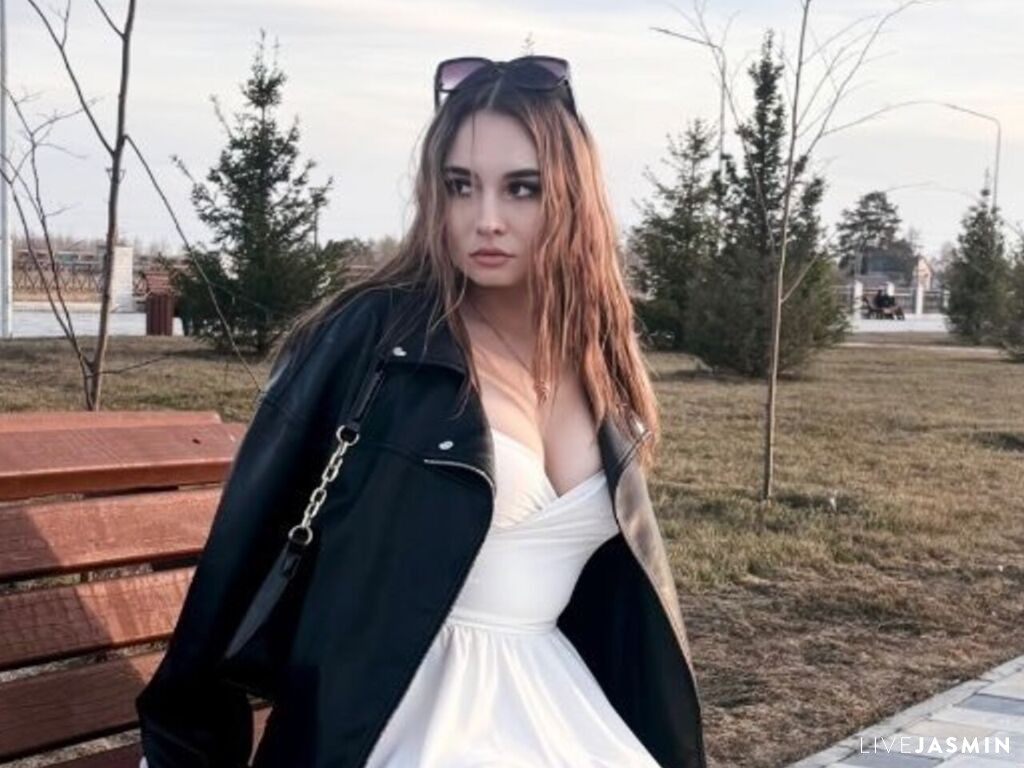 Browse KimberyKnedler live chat profile