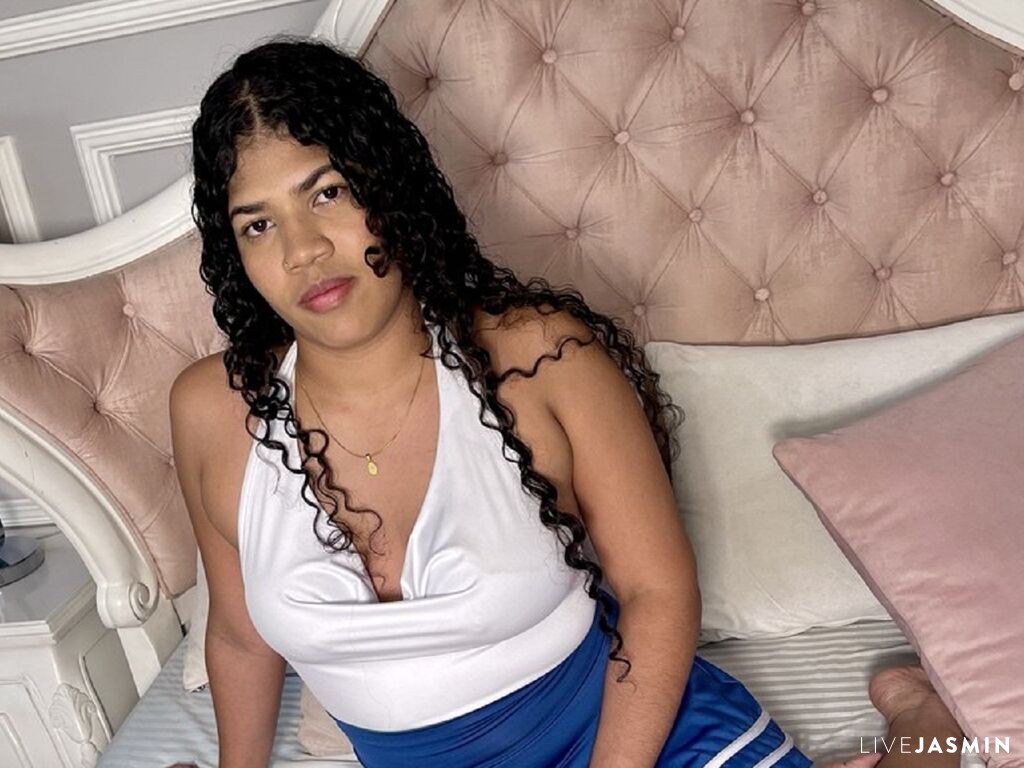Profile photo for KymberlyHerrera