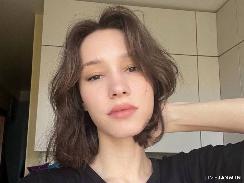 Browse LavondaAlvizo live chat profile