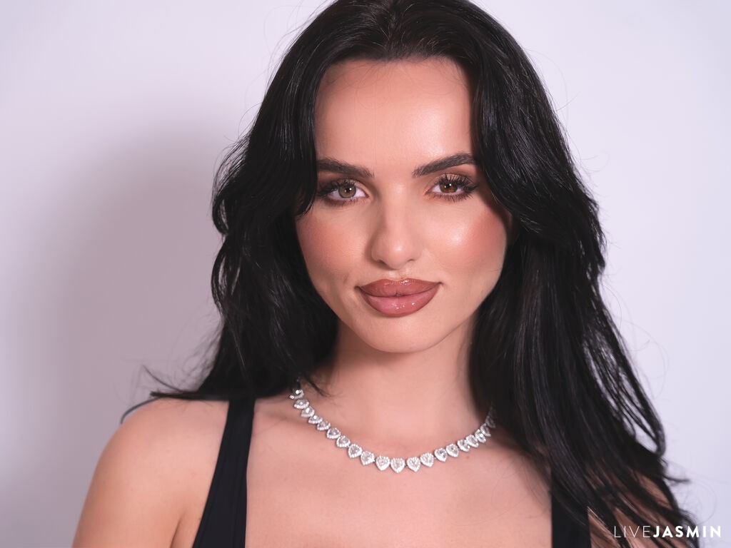 LaylaWoodss live cam girl profile