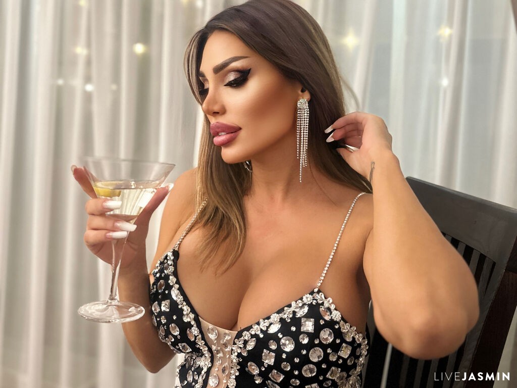 Live cam model LeticiaLoren