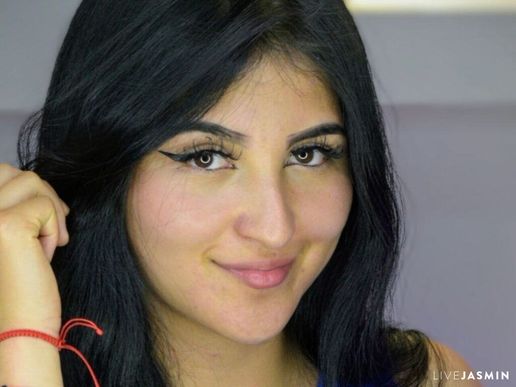 Profile photo for LexyRusita