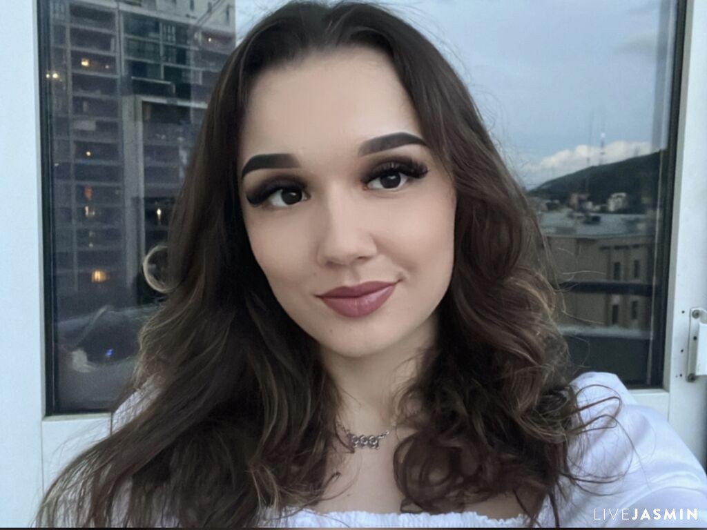 View LiaBright cam profile and live status