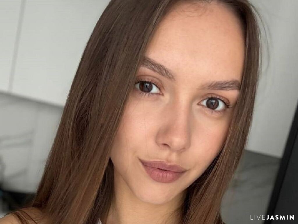 Browse LibradaFrohwein live chat profile