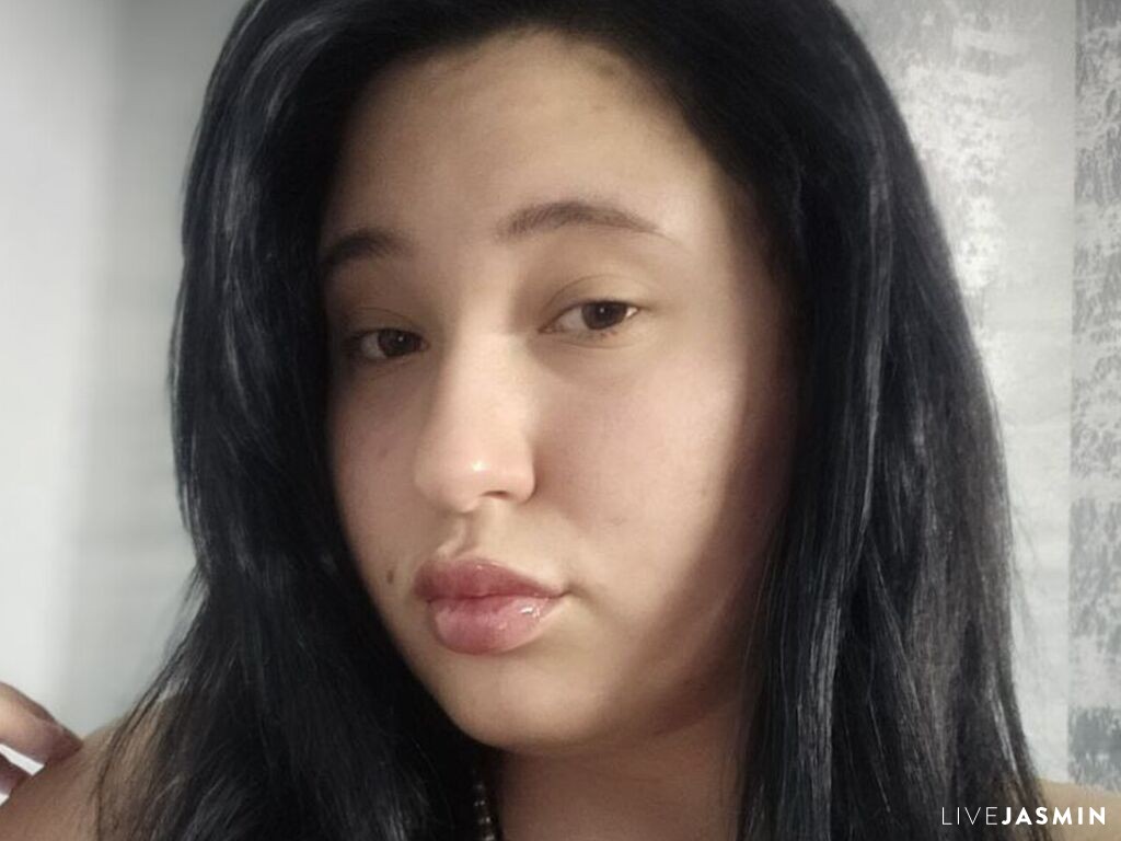 Profile photo for LindaGrayy