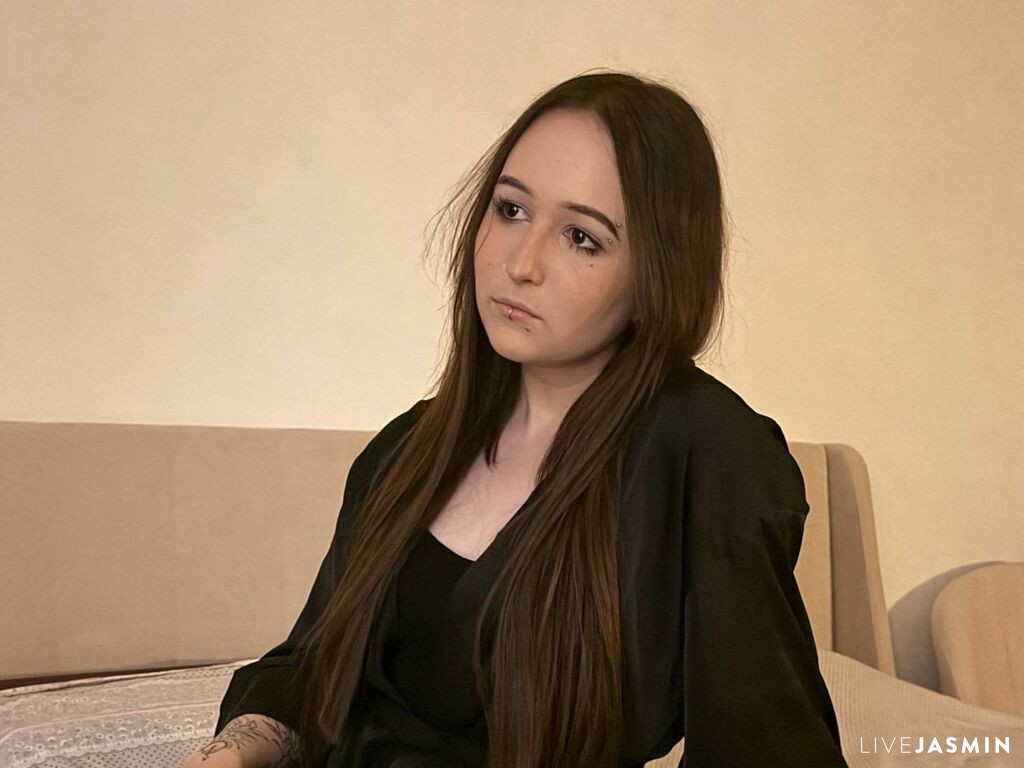 Browse LizbethLocantore live chat profile