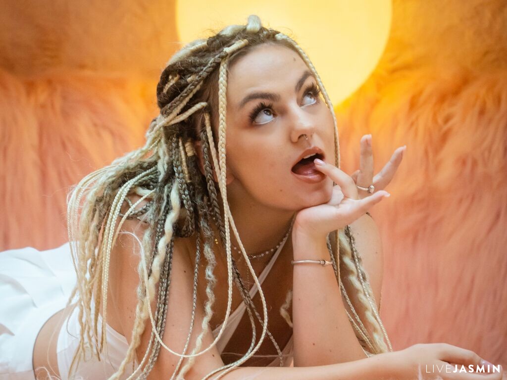 LollyMur live cam girl profile