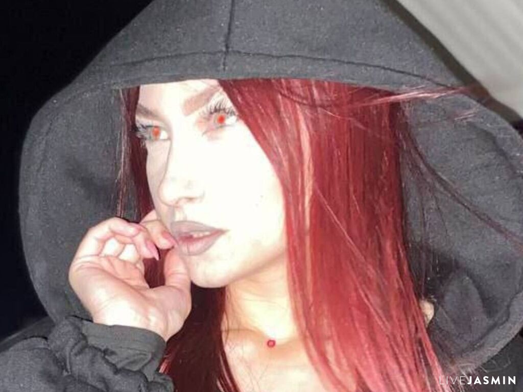 LondaCondray live cam girl profile