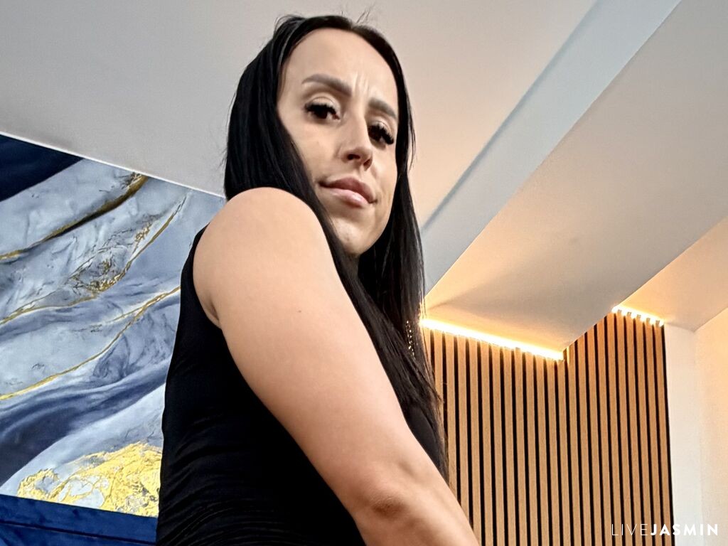 LunaThorn LiveJasmin model profile