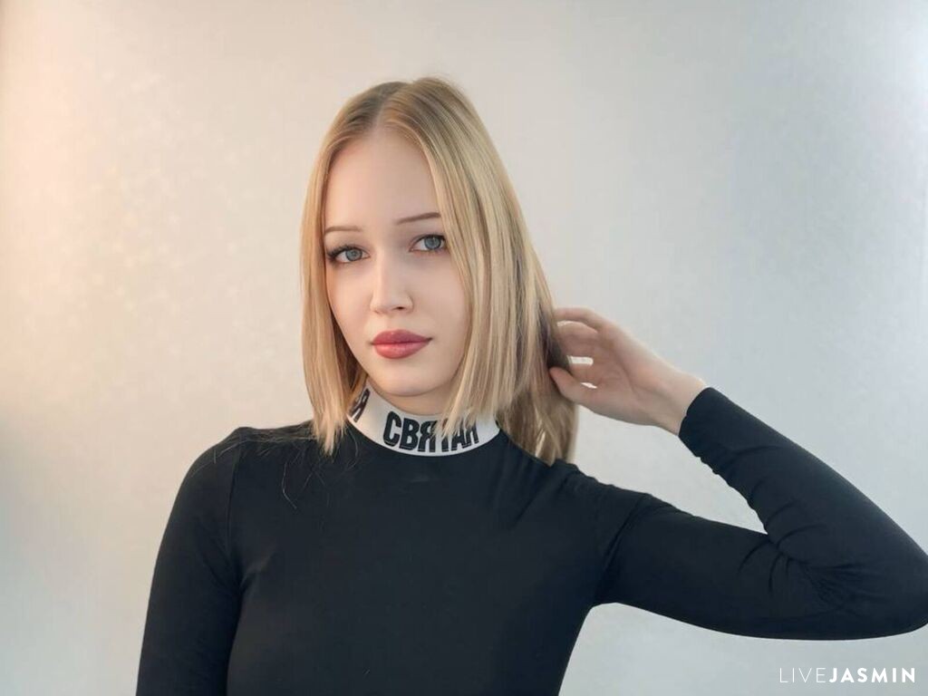 LynneAney LiveJasmin model profile