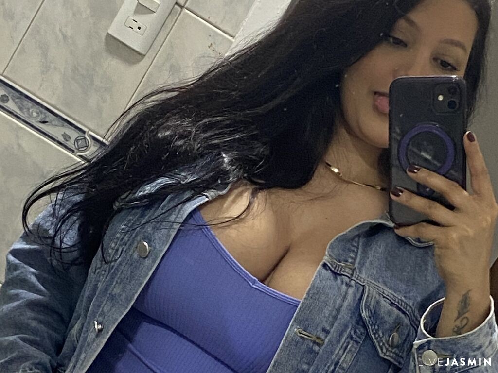 Profile photo for MarcellaGriffin