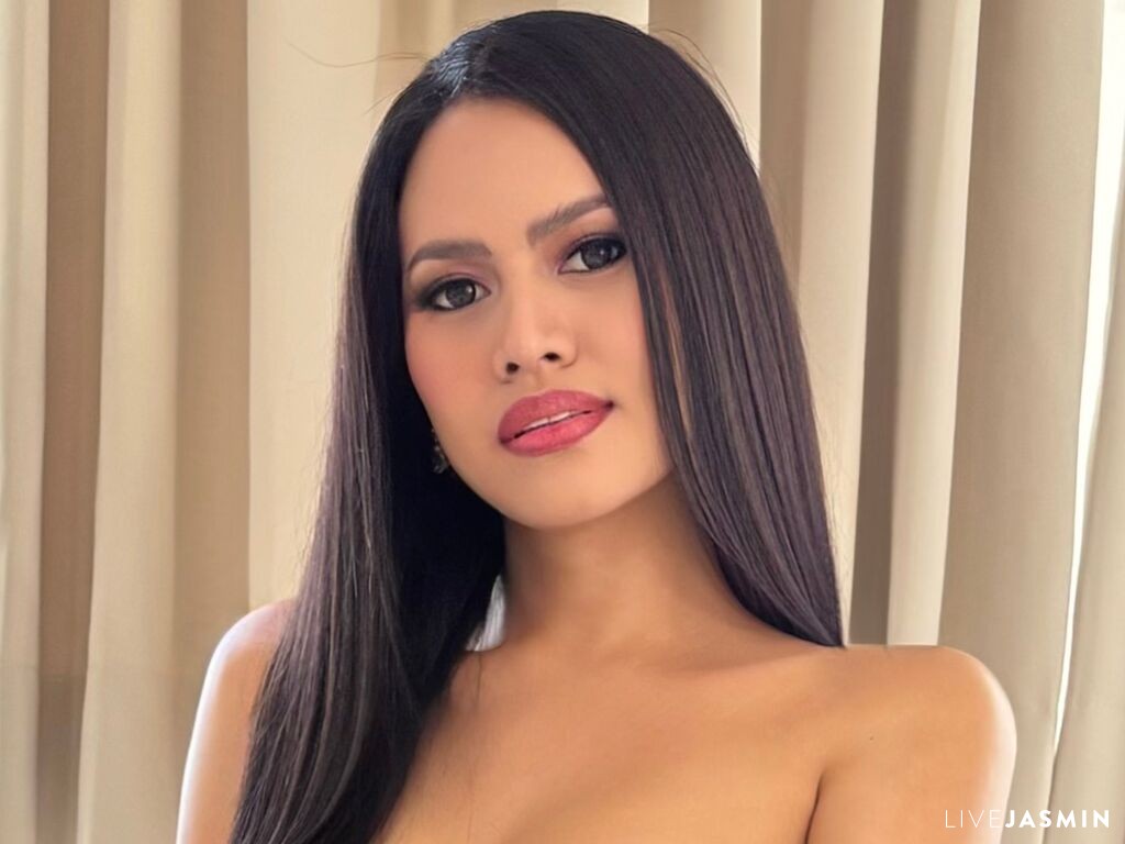 MariaHillary live cam girl profile