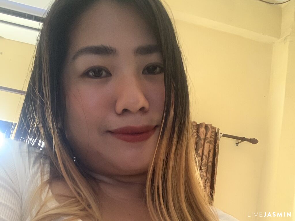 MarianahLyn live cam girl profile