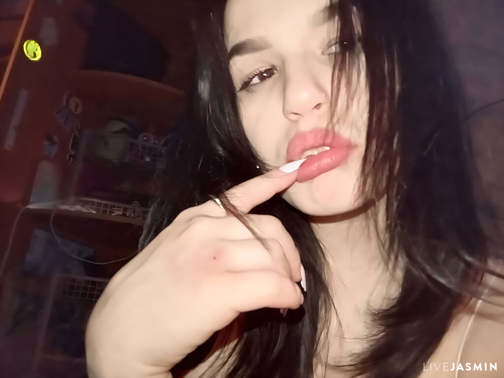 MarinaSemo LiveJasmin model profile