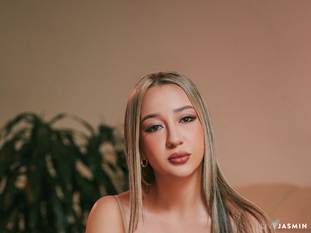 MarlaRodman live cam girl profile