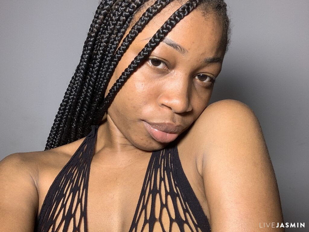 Browse MartinFavour live chat profile