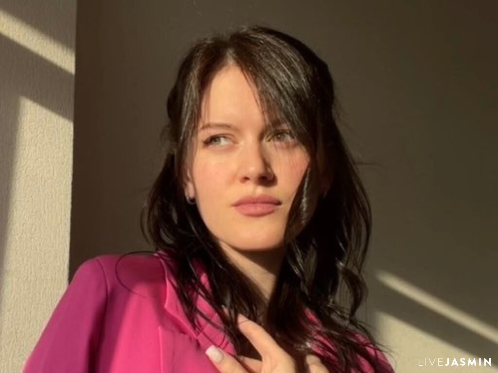 MaudGuerrido LiveJasmin model profile