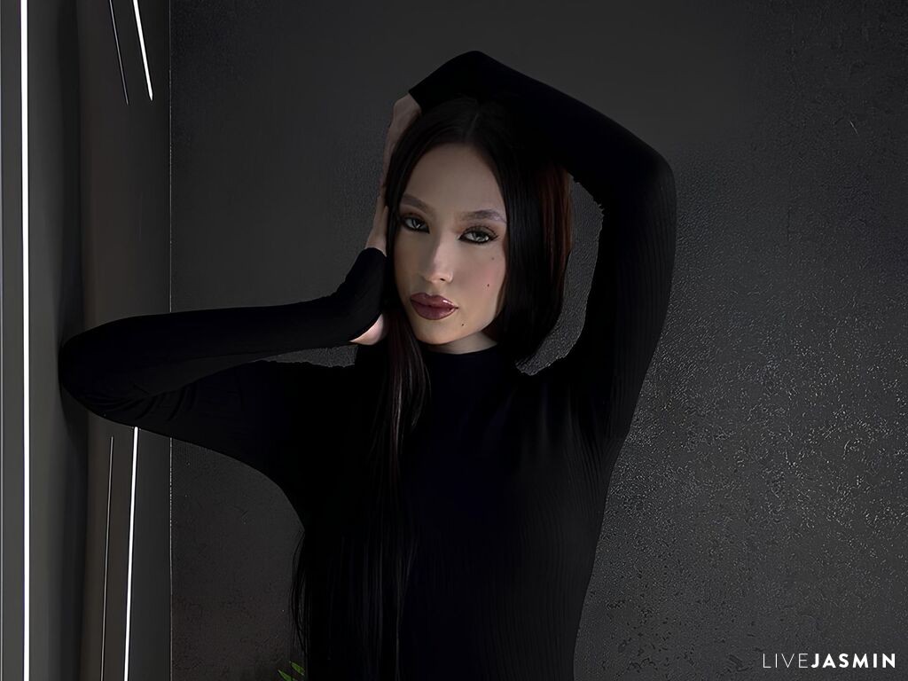 MeganLun LiveJasmin model profile