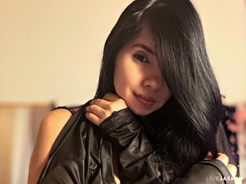 Profile photo for MelissaValencia
