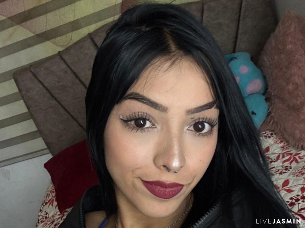 MelissaWeyn live cam girl profile