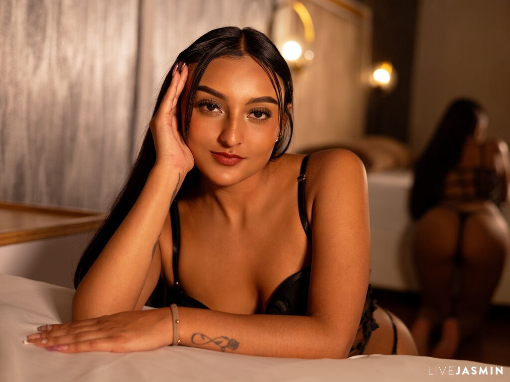 MelodyBetancourt live cam girl profile