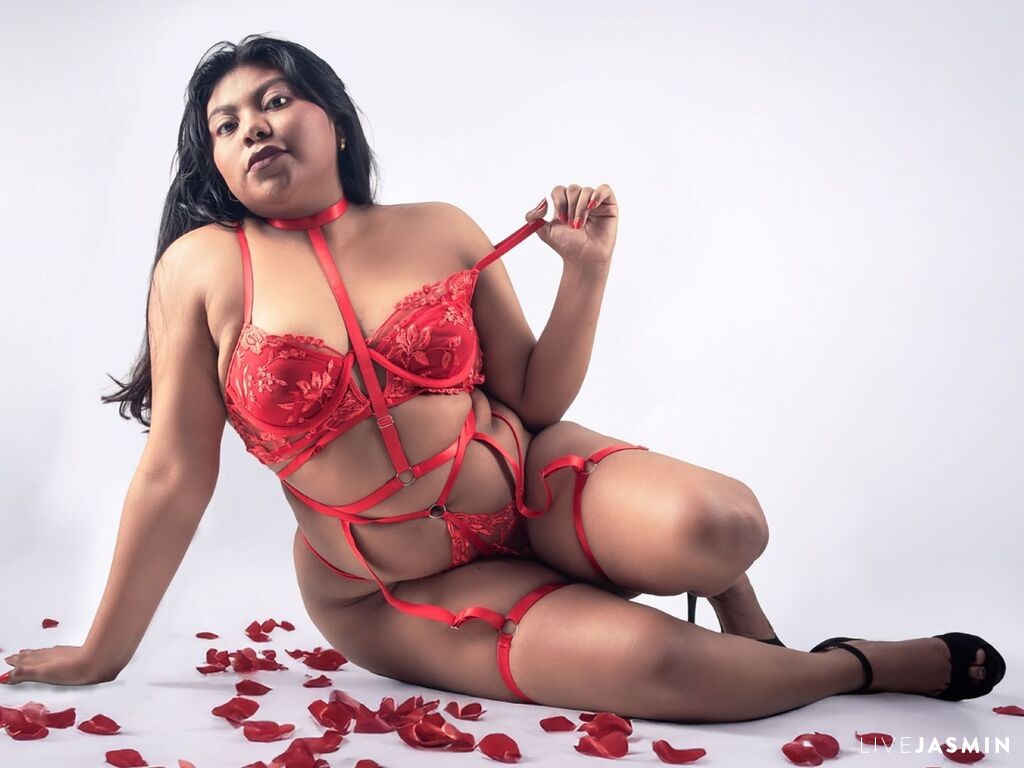 MiaPolett LiveJasmin model profile