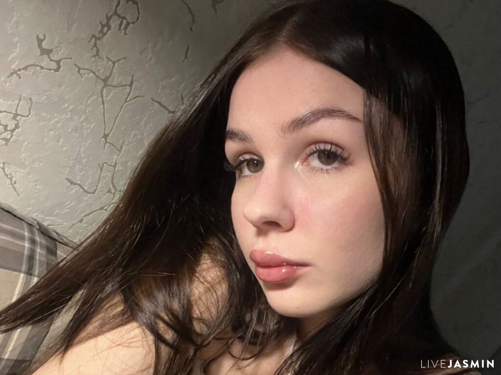 Profile photo for MiaRioti