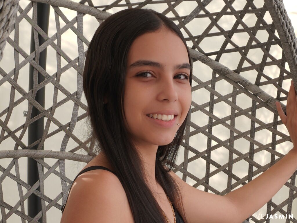 MiaTrott LiveJasmin model profile
