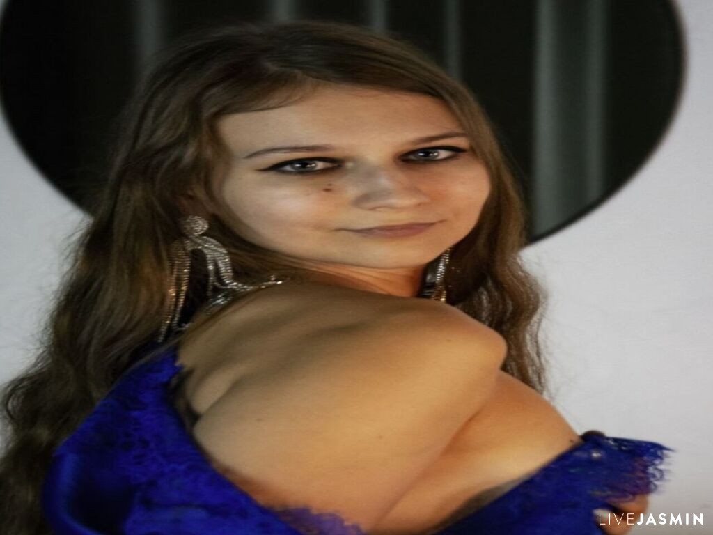 Profile photo for MiaVales