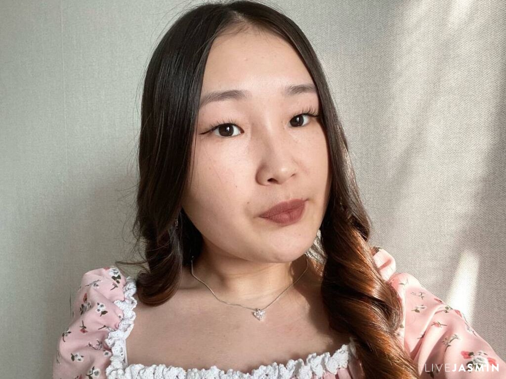 MinaKimm live cam girl profile