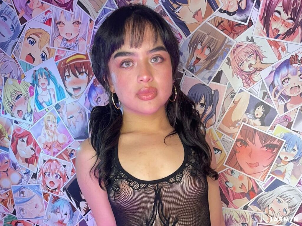 MinnieWain live cam girl profile
