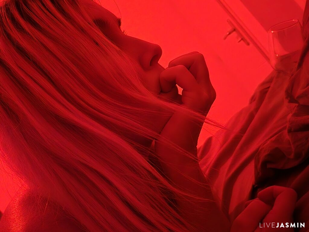 Live cam model missjulie